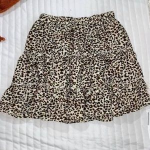 small cheetah print flow skirt